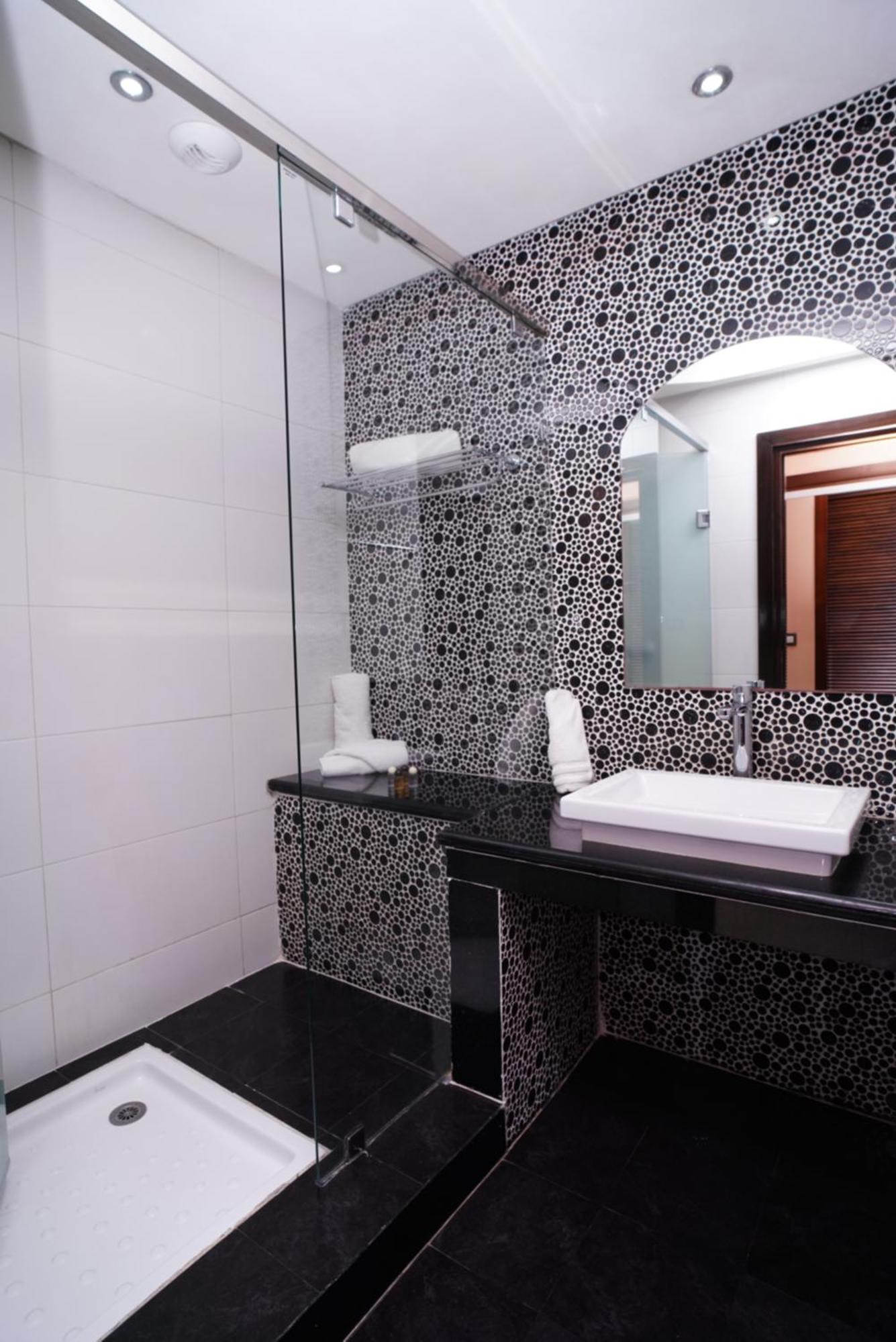 רבאט Hotel La Capitale מראה חיצוני תמונה